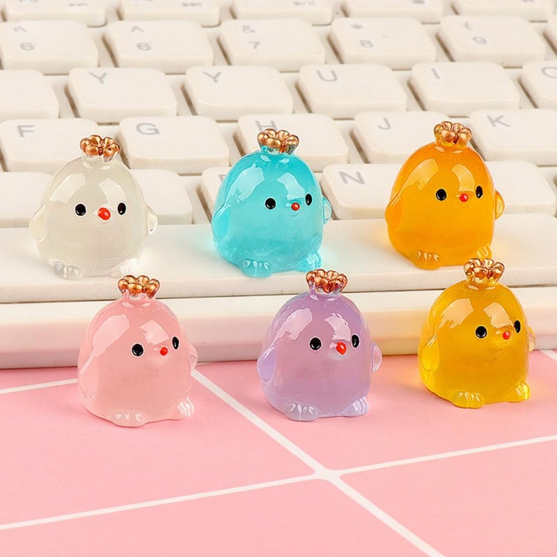 Luminous Resin Crown Chickens