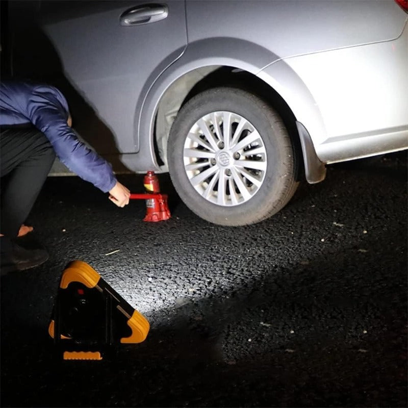 Multifunctional Roadside Safety Light